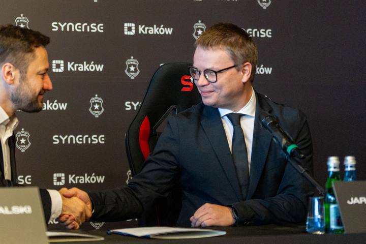 Football. Henryk Reyman Municipal Stadium. Press Conference. 17.01.2026