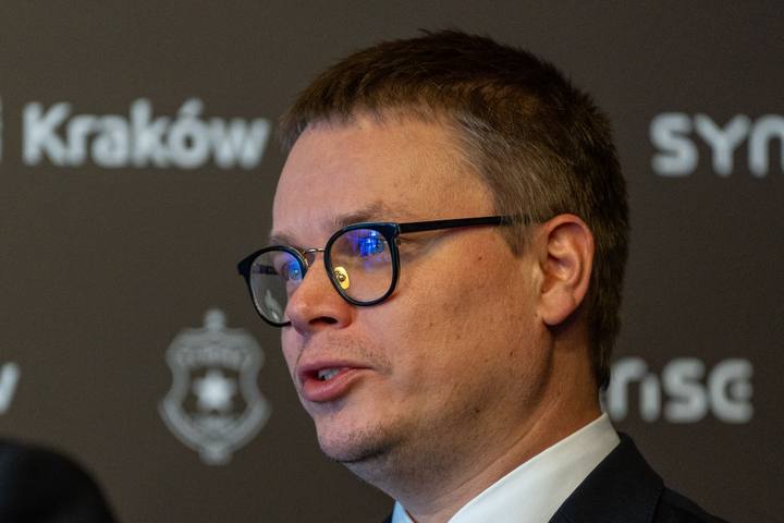 Football. Henryk Reyman Municipal Stadium. Press Conference. 17.01.2026