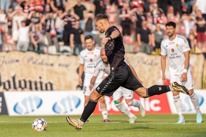 Football. Betlic I Liga. Polonia Warszawa - Stal Stalowa Wola. 03.05.2025
