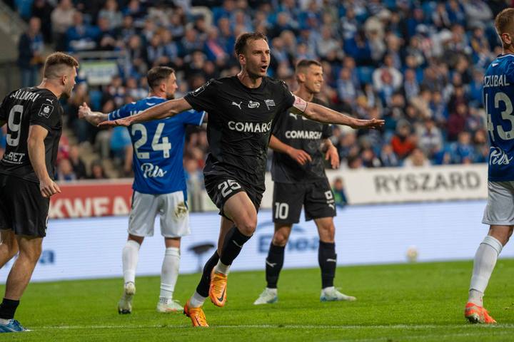 Football. PKO BP Ekstraklasa. Lech Poznan - Cracovia. 21.04.2025