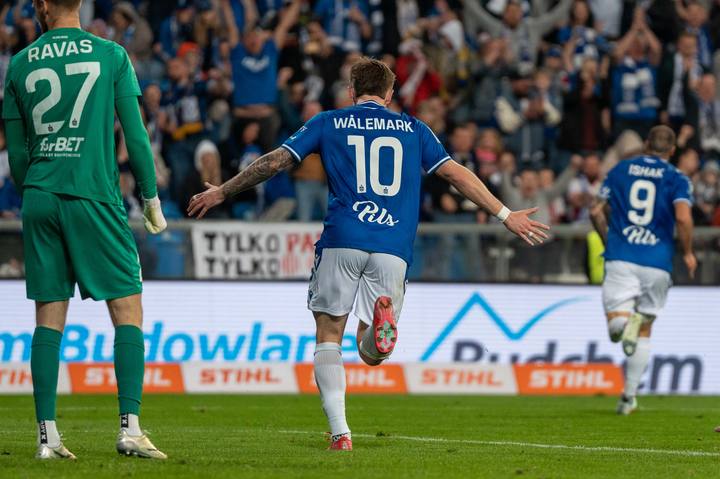 Football. PKO BP Ekstraklasa. Lech Poznan - Cracovia. 21.04.2025