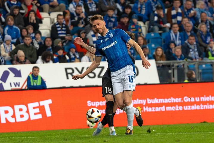 Football. PKO BP Ekstraklasa. Lech Poznan - Cracovia. 21.04.2025