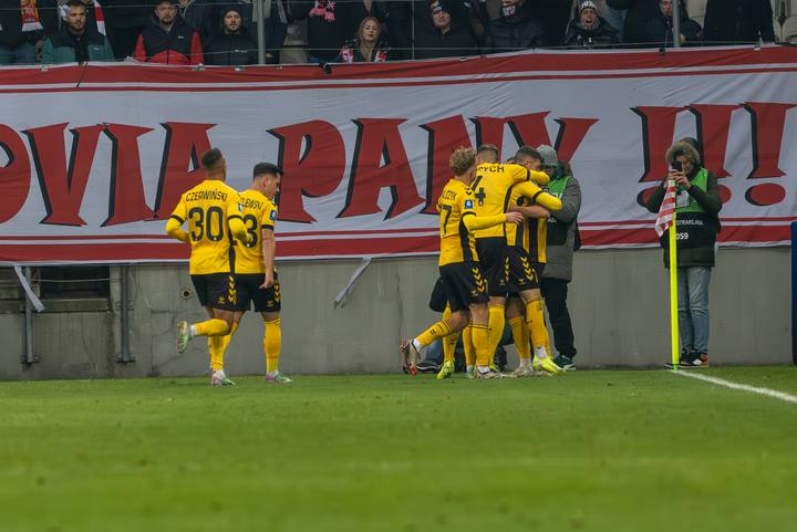 Football. PKO BP Ekstraklasa. Cracovia - GKS Katowice. 09.11.2024