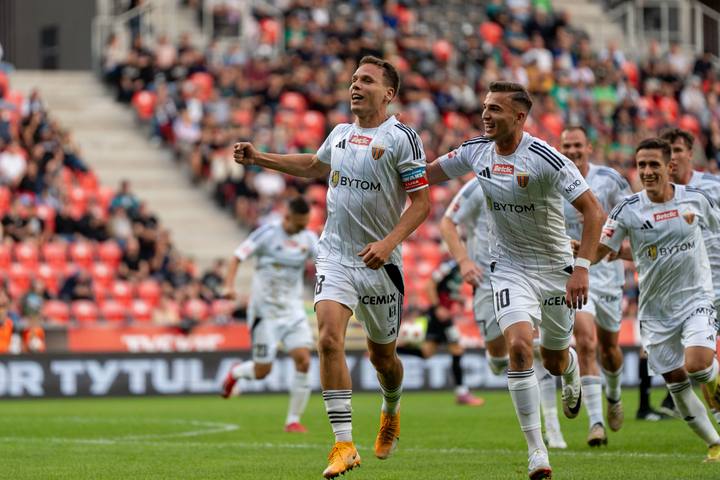 Football. Betlic 1 Liga. Gks Tychy - Polonia Bytom. 12.09.2025