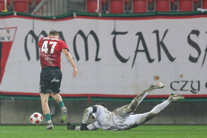 Football. Betclic I Liga. GKS Tychy - Polonia Warszawa. 05.12.2025