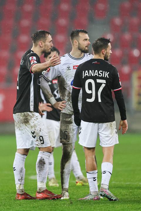 Football. Betclic I Liga. GKS Tychy - Polonia Warszawa. 05.12.2025