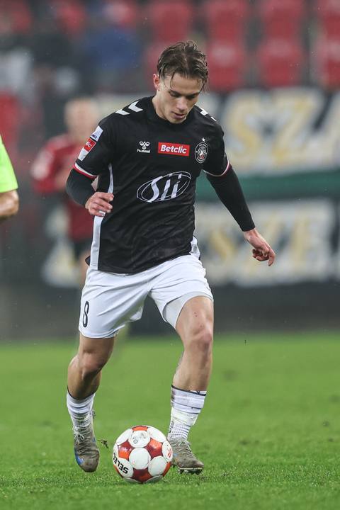 Football. Betclic I Liga. GKS Tychy - Polonia Warszawa. 05.12.2025