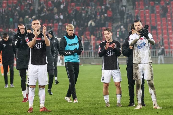 Football. Betclic I Liga. GKS Tychy - Polonia Warszawa. 05.12.2025
