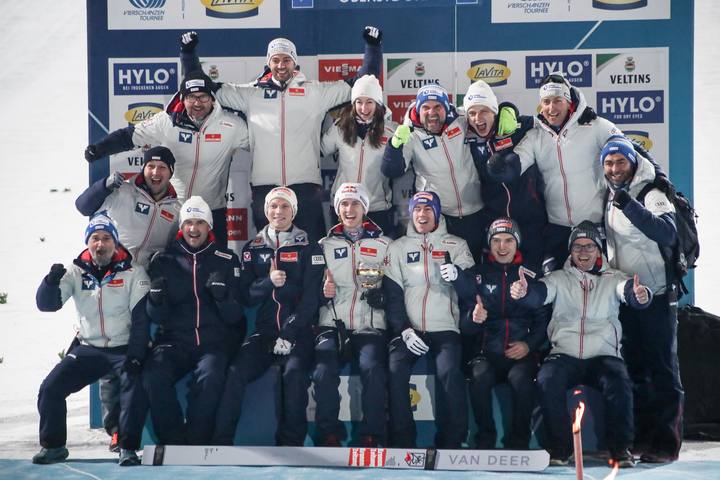 Ski Jumping. FIS World Cup. 74th Four Hills Tournament. 29.12.2025