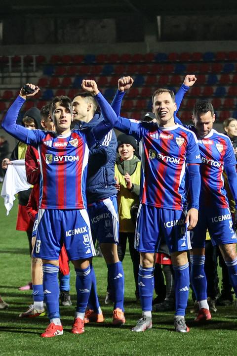 Football. Betclic I Liga. Polonia Bytom - Chrobry Glogow. 07.12.2025