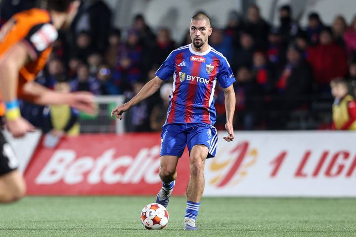 Football. Betclic I Liga. Polonia Bytom - Chrobry Glogow. 07.12.2025