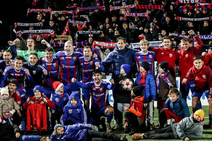 Football. Betclic I Liga. Polonia Bytom - Chrobry Glogow. 07.12.2025
