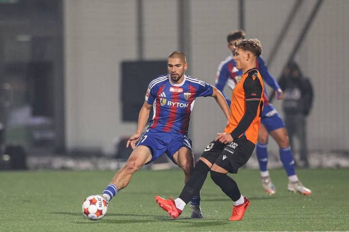Football. Betclic I Liga. Polonia Bytom - Chrobry Glogow. 07.12.2025
