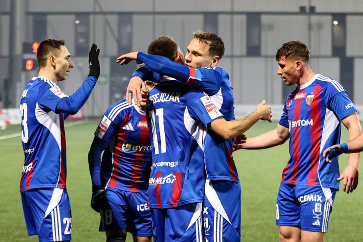 Football. Betclic I Liga. Polonia Bytom - Chrobry Glogow. 07.12.2025