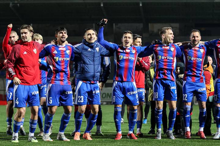 Football. Betclic I Liga. Polonia Bytom - Chrobry Glogow. 07.12.2025