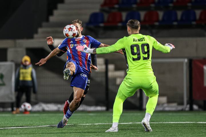 Football. Betclic I Liga. Polonia Bytom - Chrobry Glogow. 07.12.2025