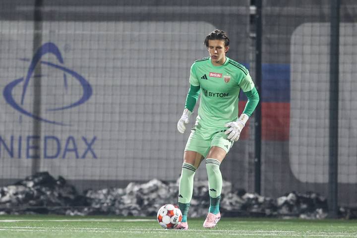 Football. Betclic I Liga. Polonia Bytom - Chrobry Glogow. 07.12.2025