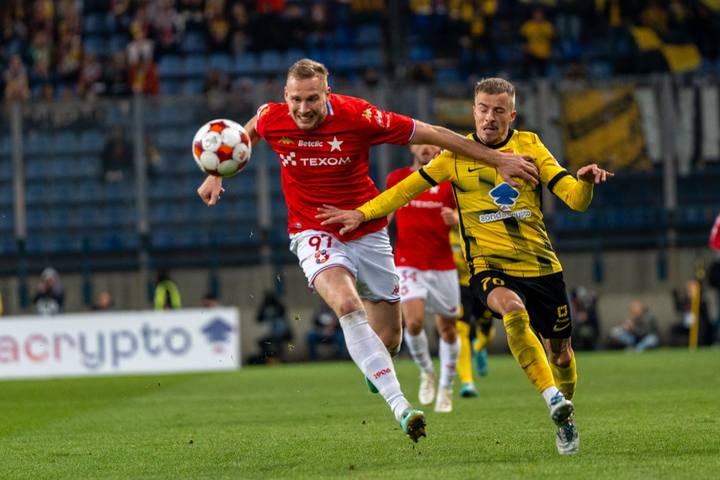 Football. Betclic 1 Liga. Wisla Krakow - Ks Wieczysta Krakow. 02.10.2025