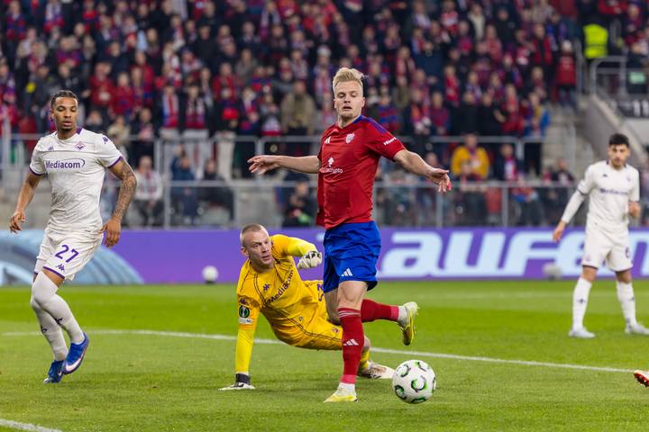 Football. UEFA Conference League. Rakow Czestochowa - Fiorentina. 19.03.2026
