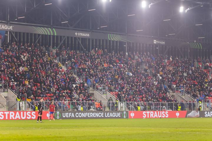 Football. UEFA Conference League. Rakow Czestochowa - Zrinjski Mostar. 11.12.2025