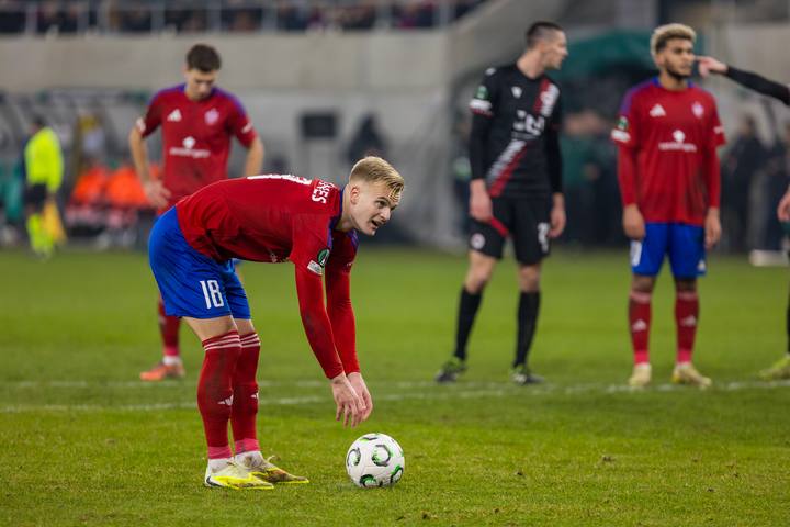 Football. UEFA Conference League. Rakow Czestochowa - Zrinjski Mostar. 11.12.2025