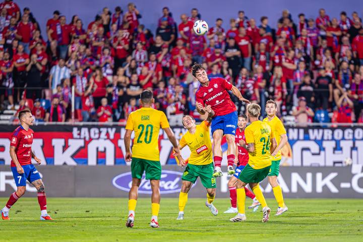 Football. UEFA Conference League. Rakow Czestochowa - MSK Zilina. 24.07.2025