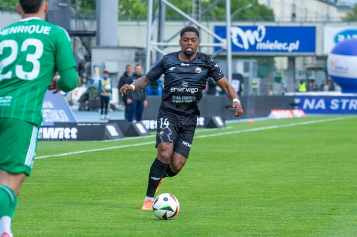 Football. PKO BP Ekstraklasa. Stal Mielec - Radomiak Radom. 16.05.2025