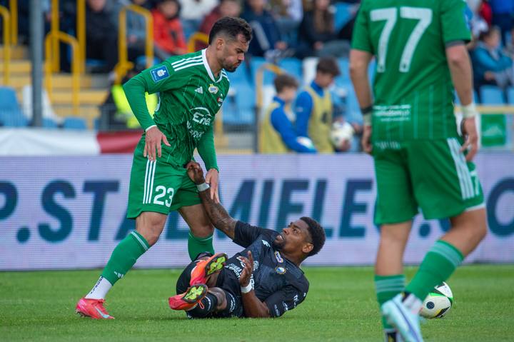 Football. PKO BP Ekstraklasa. Stal Mielec - Radomiak Radom. 16.05.2025
