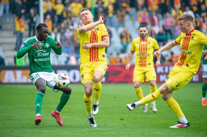 Football. PKO BP Ekstraklasa. Korona Kielce - Radomiak Radom. 30.03.2025