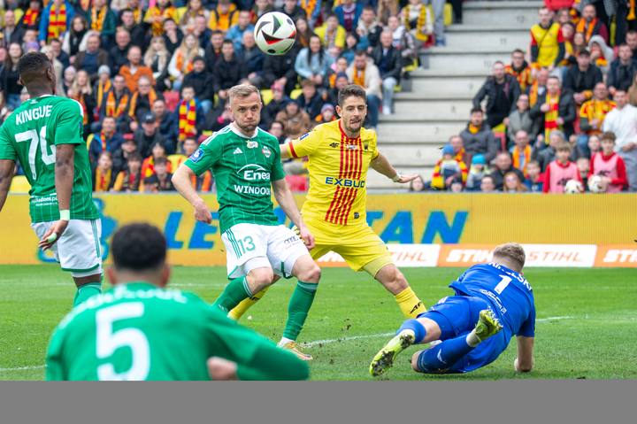 Football. PKO BP Ekstraklasa. Korona Kielce - Radomiak Radom. 30.03.2025