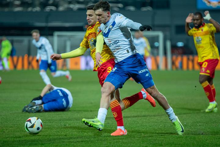Football. PKO BP Ekstraklasa. Stal Mielec - Jagiellonia Bialystok. 07.02.2025