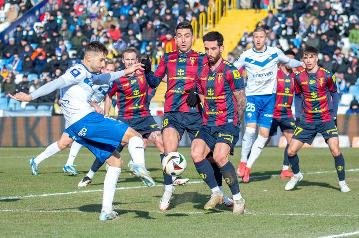Football. PKO BP Ekstraklasa. Stal Mielec - Pogon Szczecin. 16.02.2025