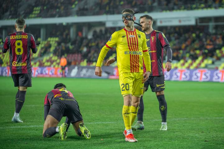 Football. PKO BP Ekstraklasa. Korona Kielce - Pogon Szczecin. 09.12.2024