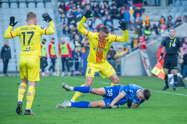 Football. PKO BP Ekstraklasa. Korona Kielce - Motor Lublin. 09.02.2025
