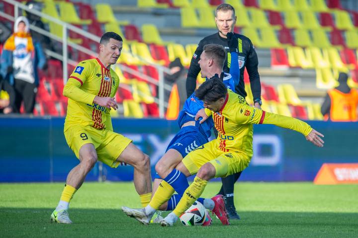Football. PKO BP Ekstraklasa. Korona Kielce - Motor Lublin. 09.02.2025