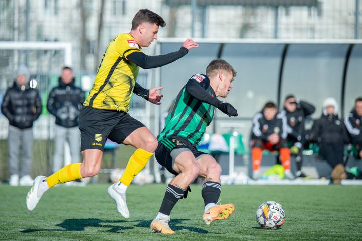 Football. Betclic 1/2 Liga. Stal Stalowa Wola - KS Wieczysta Krakow. 07.02.2025