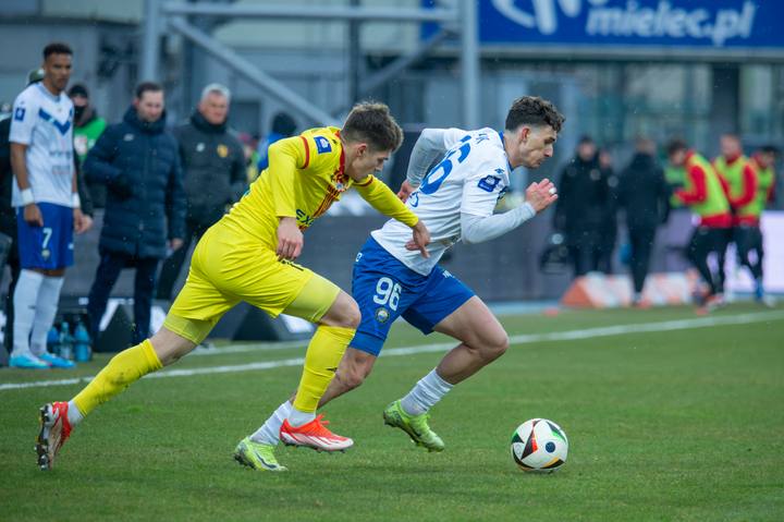 Football. PKO BP Ekstraklasa. Stal Mielec - Korona Kielce. 01.03.2025
