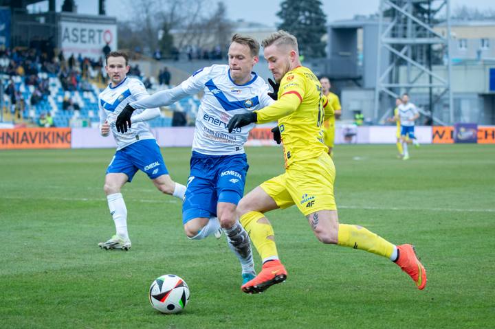 Football. PKO BP Ekstraklasa. Stal Mielec - Korona Kielce. 01.03.2025