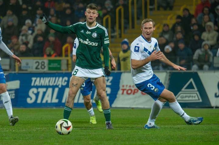 Football. PKO BP Ekstraklasa. Stal Mielec - Legia Warsaw. 01.12.2024