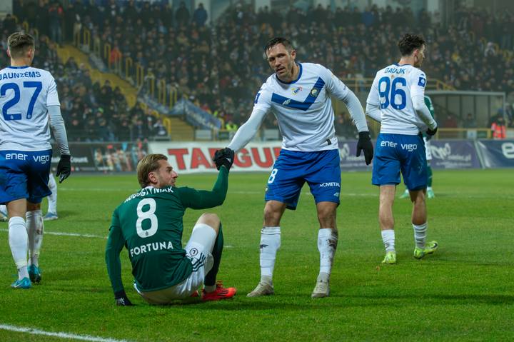 Football. PKO BP Ekstraklasa. Stal Mielec - Legia Warsaw. 01.12.2024