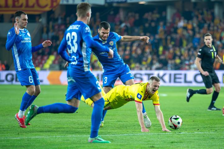 Football. PKO BP Ekstraklasa. Korona Kielce - Puszcza Niepolomice. 07.03.2025