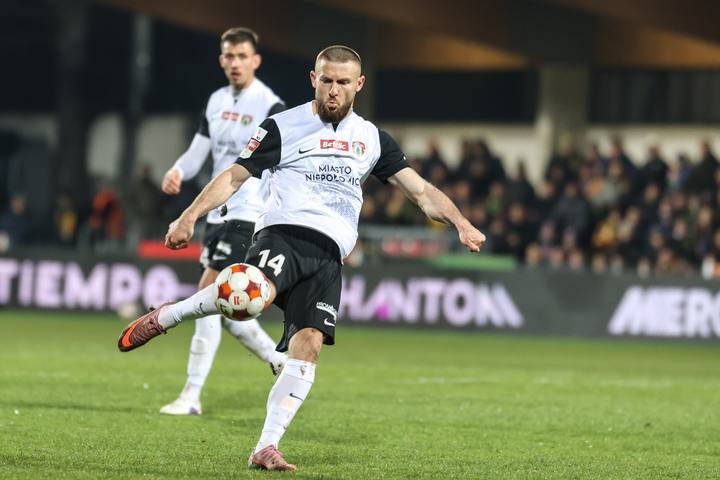 Football. Betclic I Liga. Puszcza Niepolomice - Slask Wroclaw. 21.03.2026