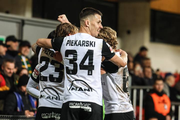 Football. Betclic I Liga. Puszcza Niepolomice - Pogon Siedlce. 06.03.2026