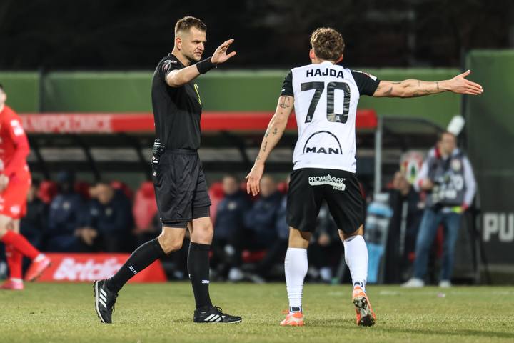 Football. Betclic I Liga. Puszcza Niepolomice - Pogon Siedlce. 06.03.2026