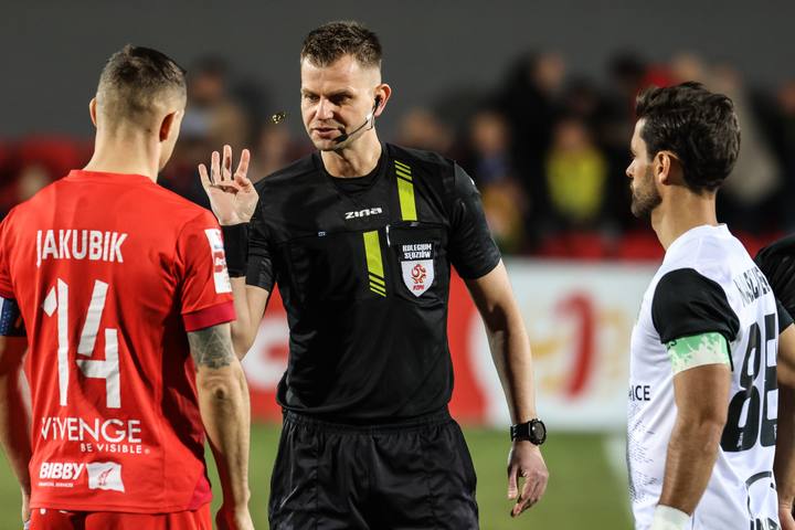 Football. Betclic I Liga. Puszcza Niepolomice - Pogon Siedlce. 06.03.2026