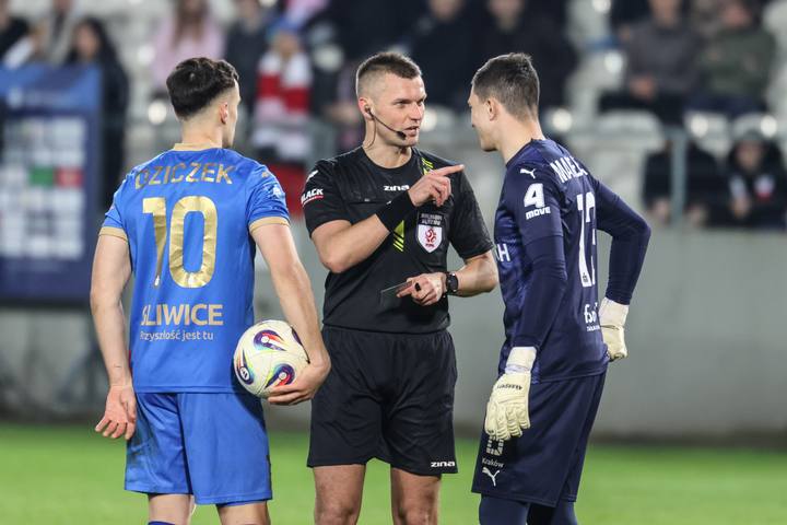 Football. PKO BP Ekstraklasa. Cracovia - Piast Gliwice. 27.02.2026