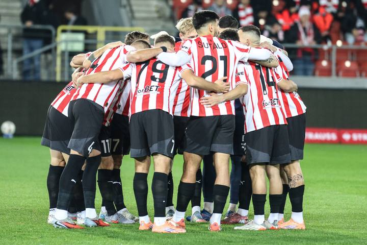 Football. PKO BP Ekstraklasa. Cracovia - KGHM Zaglebie Lubin. 03.11.2025