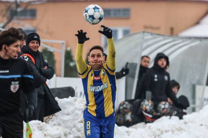 Football. Betclic III Liga. Pogon Sokol Lubaczow - Avia Swidnik. 22.11.2025