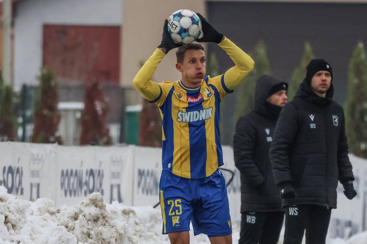 Football. Betclic III Liga. Pogon Sokol Lubaczow - Avia Swidnik. 22.11.2025