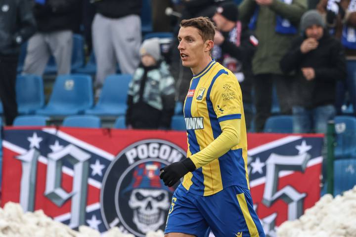 Football. Betclic III Liga. Pogon Sokol Lubaczow - Avia Swidnik. 22.11.2025